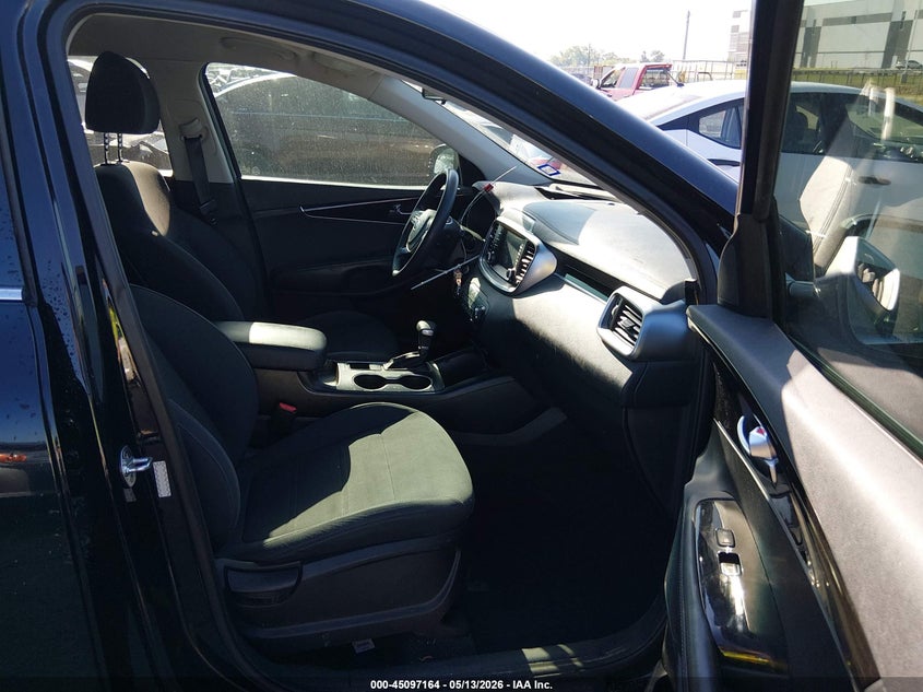 2019 Kia Sorento VIN 5XYPG4A37KG586946 IAAI salvage auction — LEFT FRONT, Original (Texas), sold $2,150 on 2026-07-09 (photo 5)