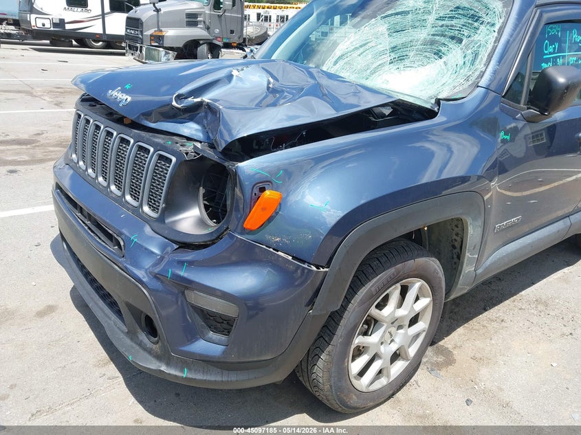 2022 Jeep Renegade VIN ZACNJDB12NPN60035 IAAI salvage auction — FRONT END, Salvage (North Carolina), sold $1,800 on 2026-07-23 (photo 6)