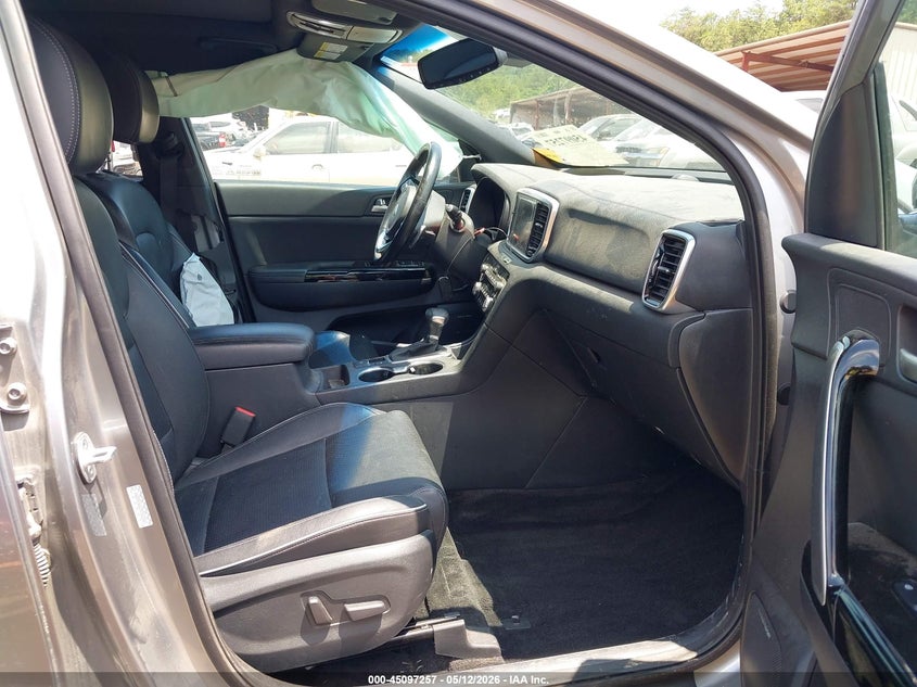 2021 Kia Sportage VIN KNDPR3A62M7852565 IAAI salvage auction — LEFT SIDE, Salvage (Alabama), sold $2,700 on 2026-07-15 (photo 5)