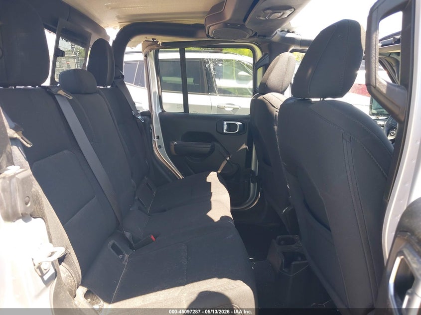 2022 Jeep Gladiator VIN 1C6HJTAGXNL138672 IAAI salvage auction — ALL OVER, Salvage (Texas), sold $5,100 on 2026-07-06 (photo 8)