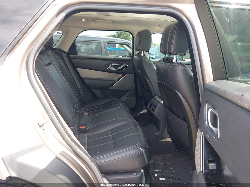 2019 Land rover Range rover velar VIN SALYB2EX8KA208518 IAAI salvage auction — FRONT & REAR, Original (Texas), sold $8,100 on 2026-07-09 (photo 8)