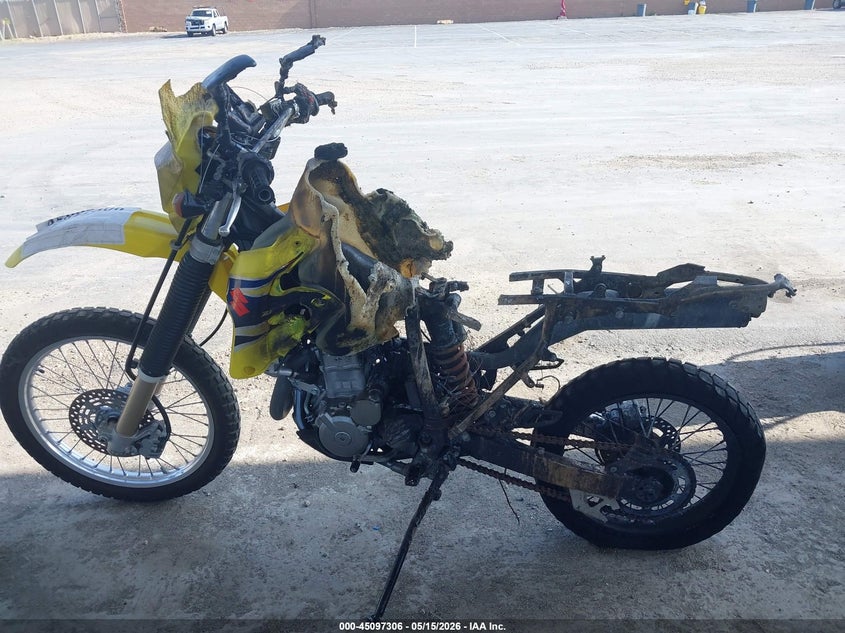 2007 Suzuki Dr-z400 s VIN JS1SK43A972101108 IAAI salvage auction — TOTAL BURN, Non-Repairable (California), sold $125 on 2026-07-29 (photo 9)