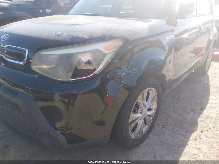 2015 Kia Soul VIN KNDJP3A51F7112303 IAAI salvage auction — LEFT FRONT, Salvage (Oklahoma), sold $900 on 2026-07-29 (photo 6)