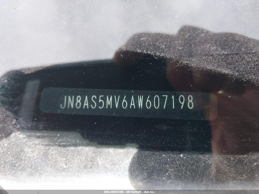 2010 Nissan Rogue sport VIN JN8AS5MV6AW607198 IAAI salvage auction — LEFT SIDE, Salvage (Illinois), sold $600 on 2026-07-20 (photo 9)