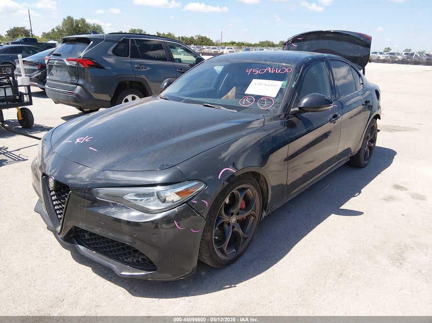 2017 Alfa romeo Giulia VIN ZARFAECN4H7534140 IAAI salvage auction — REAR END, Original (Texas), sold $4,775 on 2026-07-30 (photo 2)