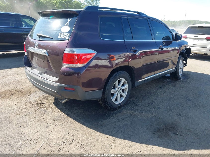 2013 Toyota Highlander VIN 5TDZK3EH4DS131341 IAAI salvage auction — LEFT & RIGHT, Salvage - Greater Than 75% (Maryland), sold $4,200 on 2026-07-08 (photo 4)