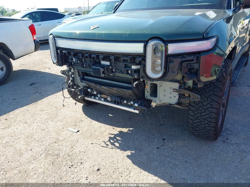 2022 Rivian R1t VIN 7FCTGAAL4NN004483 IAAI salvage auction — FRONT & REAR, Original (Texas), sold $8,500 on 2026-07-29 (photo 6)