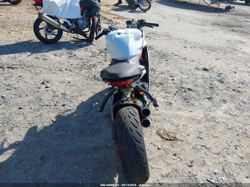 2017 Ducati Supersport VIN ZDMVABDS8HB003369 IAAI salvage auction — FRONT & REAR, Salvage (North Carolina), sold $525 on 2026-07-21 (photo 6)