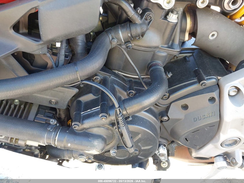 2017 Ducati Supersport VIN ZDMVABDS8HB003369 IAAI salvage auction — FRONT & REAR, Salvage (North Carolina), sold $525 on 2026-07-21 (photo 9)