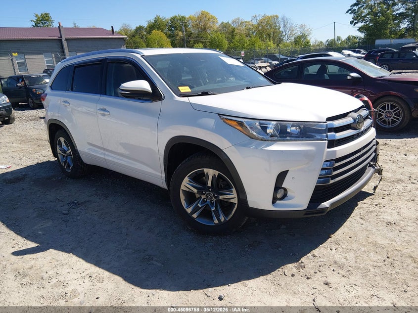 2018 Toyota Highlander VIN 5TDDZRFH5JS861228 IAAI salvage auction — LEFT SIDE, Salvage (West Virginia), sold $11,025 on 2026-07-22 (photo 1)