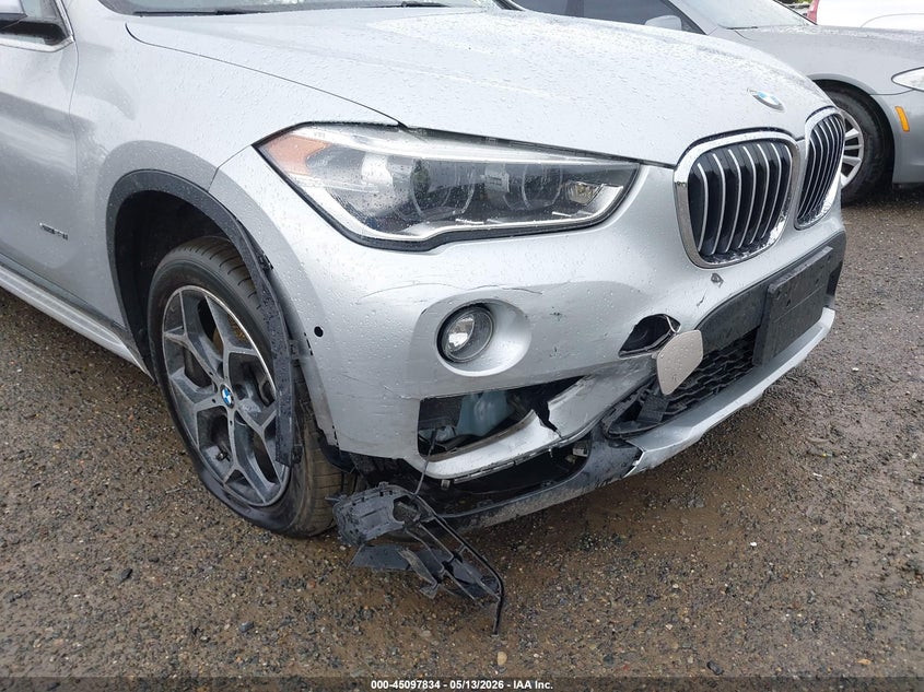 2017 BMW X1 VIN WBXHT3C33H5F76333 IAAI salvage auction — BIO HAZARD, Bill Of Sale (Washington), sold $2,900 on 2026-07-08 (photo 6)