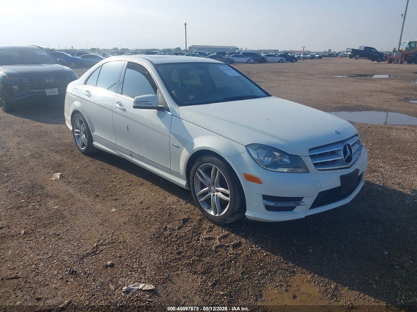 2012 Mercedes-benz C-klasse VIN WDDGF4HB6CA609284 IAAI salvage auction — FRONT END, Original (Texas), sold $250 on 2026-07-29 (photo 1)