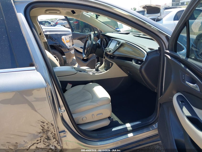 2020 Buick Envision VIN LRBFXBSA3LD193750 IAAI salvage auction — RIGHT SIDE, Original (Texas), sold $4,000 on 2026-07-21 (photo 5)