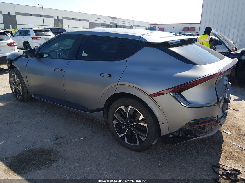 2024 Kia Ev6 VIN KNDC44LA7R5224752 IAAI salvage auction — REAR END, Original (Texas), sold $8,700 on 2026-07-30 (photo 3)
