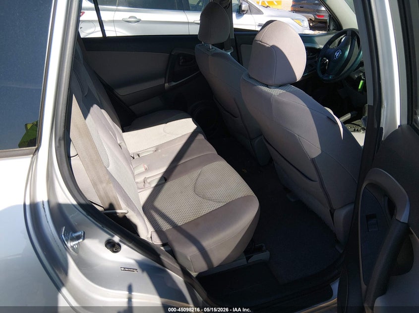 2008 Toyota Rav4 VIN JTMBK33VX85048213 IAAI salvage auction — LEFT SIDE, Salvage (Tennessee), sold $600 on 2026-07-30 (photo 8)