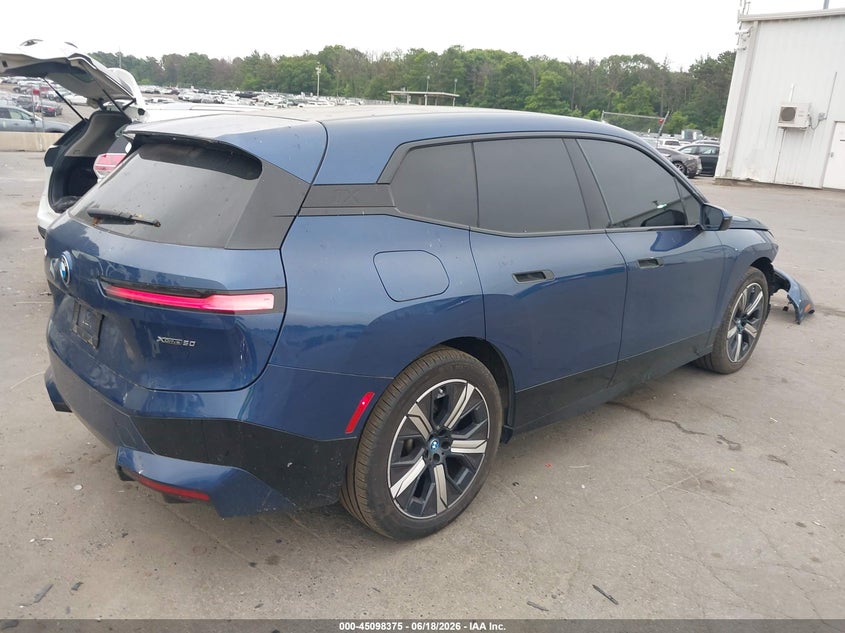 2024 BMW Ix VIN WB523CF09RCN84740 IAAI salvage auction — FRONT END, Salvage Title, sold $23,600 on 2026-08-14 (photo 4)