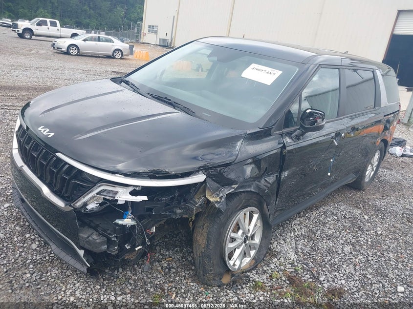 2023 Kia Carnival VIN KNDNB4H33P6291185 IAAI salvage auction — LEFT SIDE, Salvage (North Carolina), sold $6,850 on 2026-07-10 (photo 6)