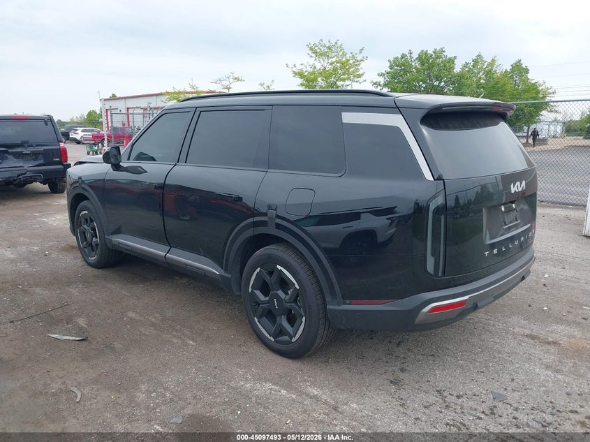 2027 Kia Telluride VIN 5XYPCES1XVG018709 IAAI salvage auction — FRONT END, Clear (Michigan), sold $16,100 on 2026-07-18 (photo 3)