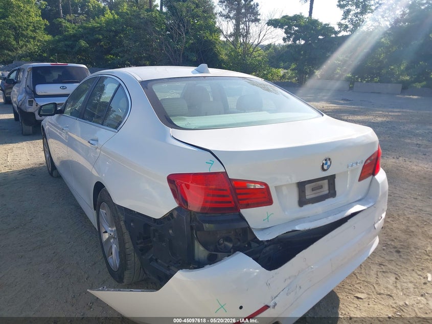2012 BMW 5er VIN WBAXG5C51CDX05382 IAAI salvage auction — REAR END, Salvage (Georgia), sold $125 on 2026-07-21 (photo 3)