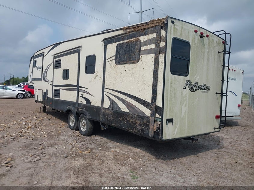 2019 Grand design Reflection VIN 573FR3828K3323701 IAAI salvage auction — ROLLOVER, Salvage (Texas), sold $2,900 on 2026-07-07 (photo 3)