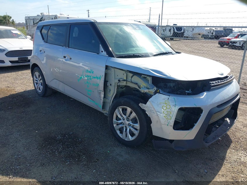 2020 Kia Soul VIN KNDJ23AU2L7088384 IAAI salvage auction — RIGHT SIDE, Original (Texas), sold $3,000 on 2026-07-14 (photo 1)