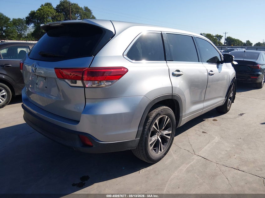 2018 Toyota Highlander VIN 5TDZARFH8JS041822 IAAI salvage auction — FRONT END, Salvage Title, sold $750 on 2026-07-28 (photo 4)