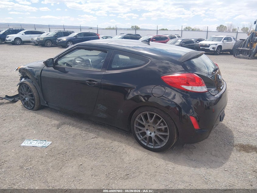 2017 Hyundai Veloster VIN KMHTC6AD0HU319164 IAAI salvage auction — LEFT FRONT, Salvage Title, sold $25 on 2026-07-29 (photo 3)