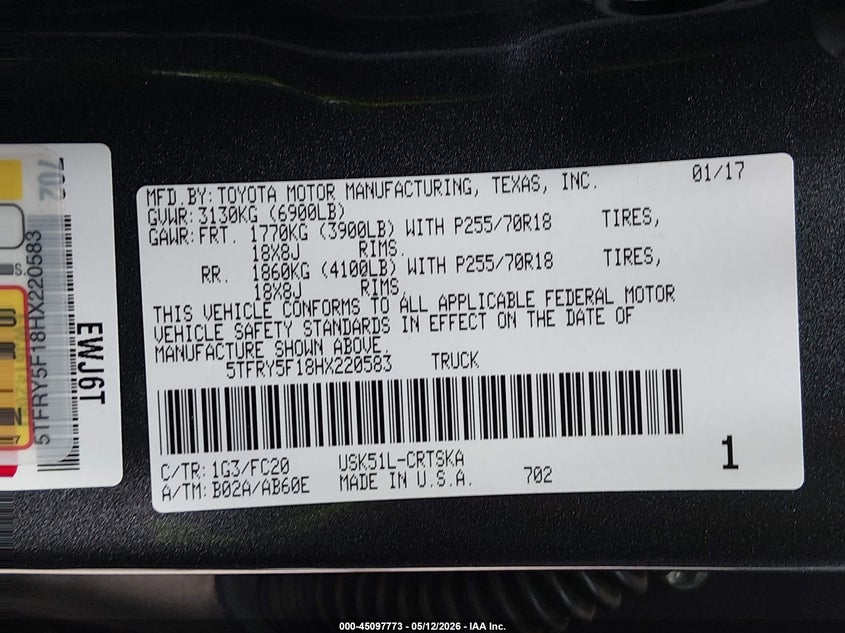 2017 Toyota Tundra VIN 5TFRY5F18HX220583 IAAI salvage auction — SIDE, Salvage (California), sold $9,400 on 2026-07-20 (photo 9)
