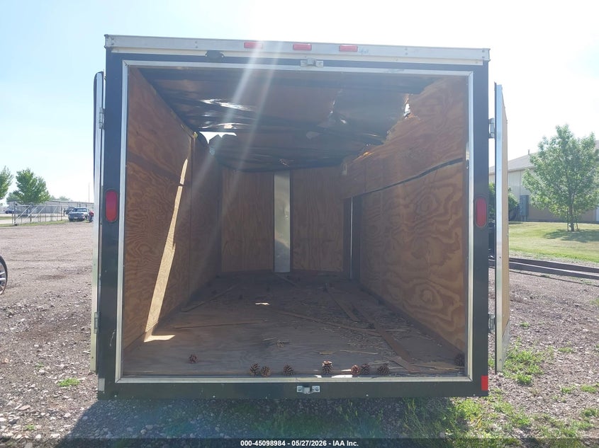 2014 Haul mark ind Trailer VIN 575PB1624EH266508 IAAI salvage auction — STORM DAMAGE, Regular (South Dakota), sold $325 on 2026-07-28 (photo 8)