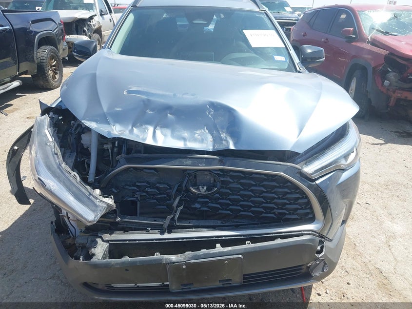 2025 Toyota Corolla cross VIN 7MUDAAAG4SV146844 IAAI salvage auction — FRONT & REAR, Original (Texas), sold $3,650 on 2026-07-28 (photo 6)