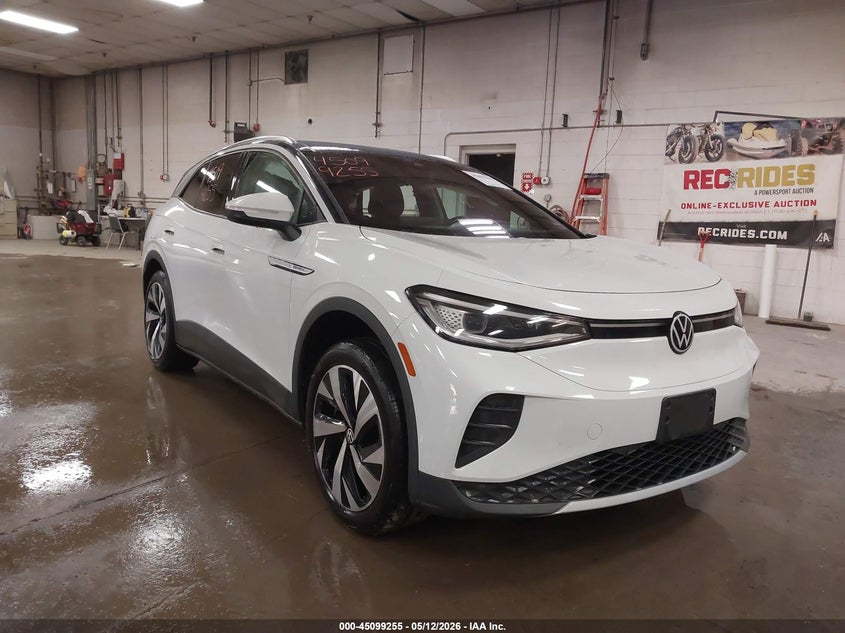 2022 Volkswagen Id.4 VIN WVGUNPE25NP038727 IAAI salvage auction — SIDE, Salvage (Maine), sold $11,800 on 2026-07-20 (photo 1)
