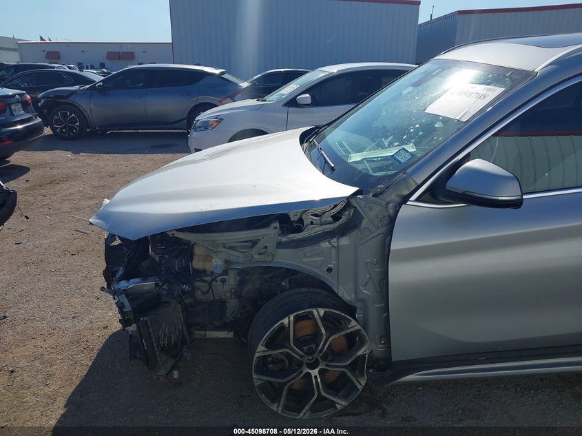 2021 BMW X1 VIN WBXJG7C03M5S82571 IAAI salvage auction — FRONT & REAR, Original (Texas), sold $3,150 on 2026-07-07 (photo 6)