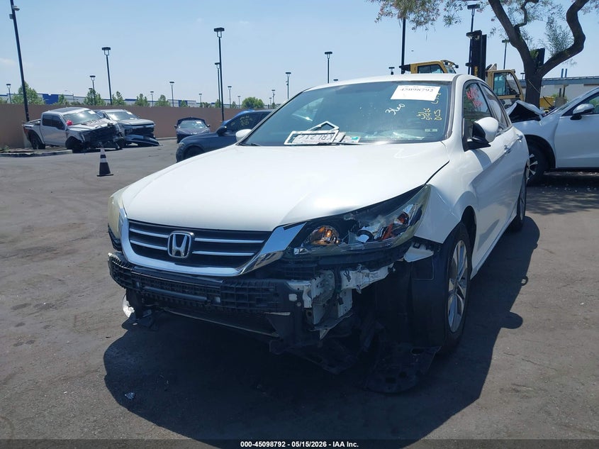 2015 Honda Accord VIN 1HGCR2F34FA094064 IAAI salvage auction — FRONT END, Wait Title, sold $2,050 on 2026-08-26 (photo 6)