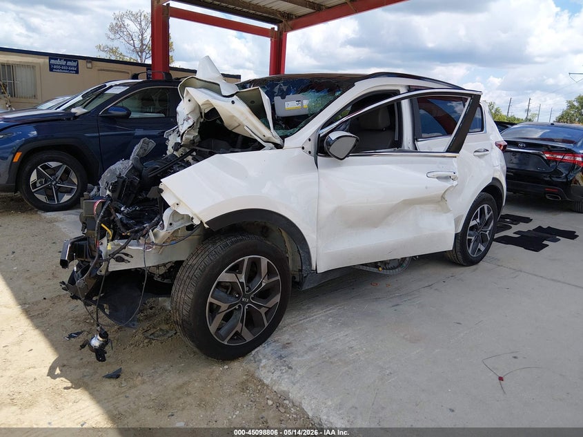 2021 Kia Sportage VIN KNDPN3AC3M7851376 IAAI salvage auction — LEFT & RIGHT, Certificate Of Destruction (Florida), sold $325 on 2026-07-14 (photo 2)