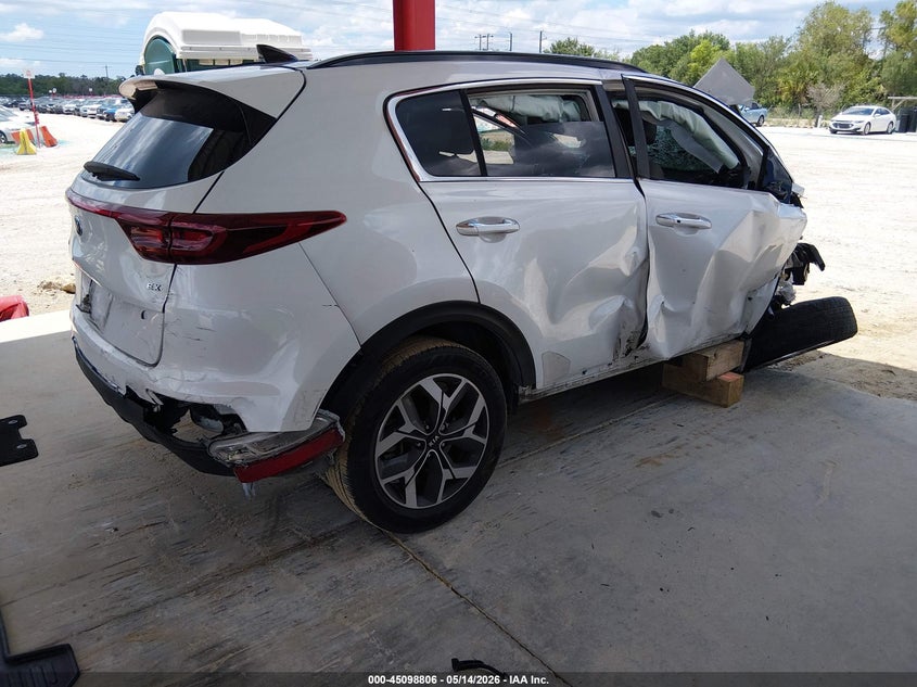 2021 Kia Sportage VIN KNDPN3AC3M7851376 IAAI salvage auction — LEFT & RIGHT, Certificate Of Destruction (Florida), sold $325 on 2026-07-14 (photo 4)