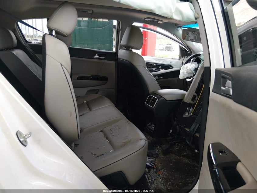 2021 Kia Sportage VIN KNDPN3AC3M7851376 IAAI salvage auction — LEFT & RIGHT, Certificate Of Destruction (Florida), sold $325 on 2026-07-14 (photo 8)