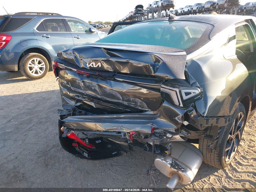 2026 Kia K5 VIN KNAG34J77T5424417 IAAI salvage auction — REAR END, Rebuildable (Florida), sold $7,875 on 2026-07-07 (photo 6)
