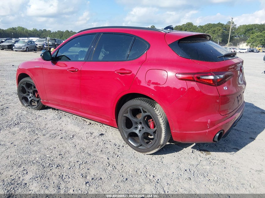 2022 Alfa romeo Stelvio VIN ZASPAKBN7N7D27999 IAAI salvage auction — LEFT FRONT, Salvage (Idaho), sold $8,800 on 2026-07-14 (photo 3)