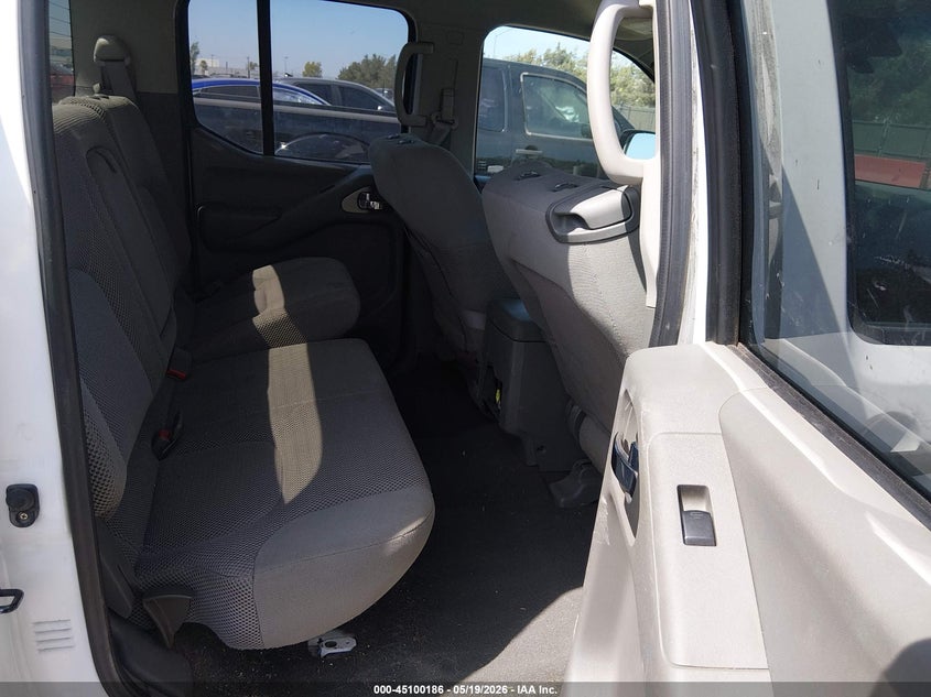 2007 Nissan Frontier VIN 1N6AD07U47C447194 IAAI salvage auction — FRONT END, Salvage (New Hampshire), sold $2,550 on 2026-07-27 (photo 8)