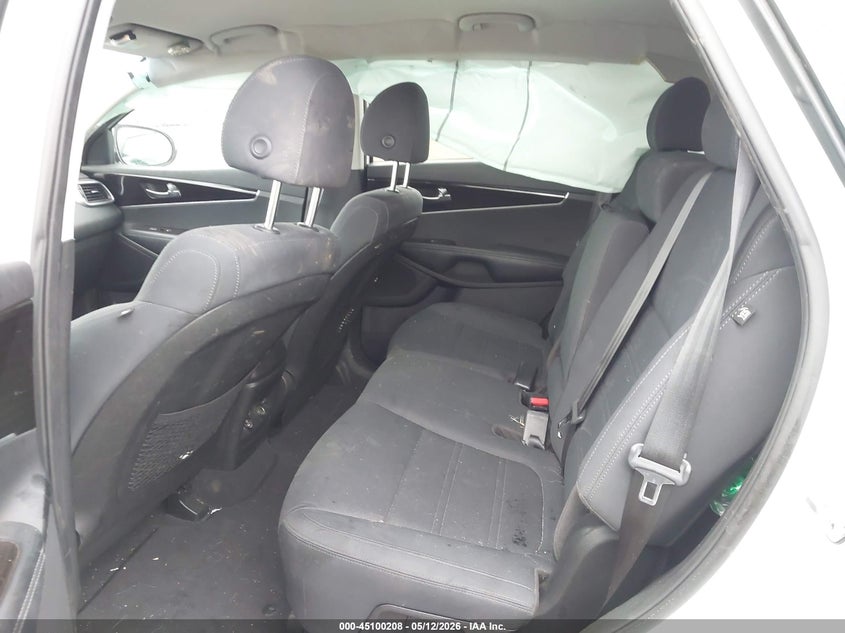 2019 Kia Sorento VIN 5XYPG4A39KG434246 IAAI salvage auction — FRONT & REAR, Salvage (California), sold $1,000 on 2026-07-06 (photo 8)