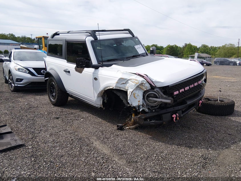 2022 Ford Bronco VIN 1FMDE5CP2NLA88205 — IAAI salvage auction photo