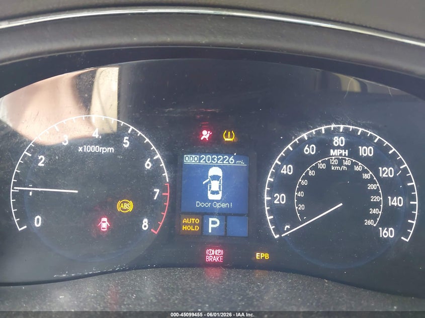 2011 Hyundai Genesis VIN KMHGC4DF4BU131628 IAAI salvage auction — NORMAL WEAR, Clear (Florida), sold $325 on 2026-07-14 (photo 7)