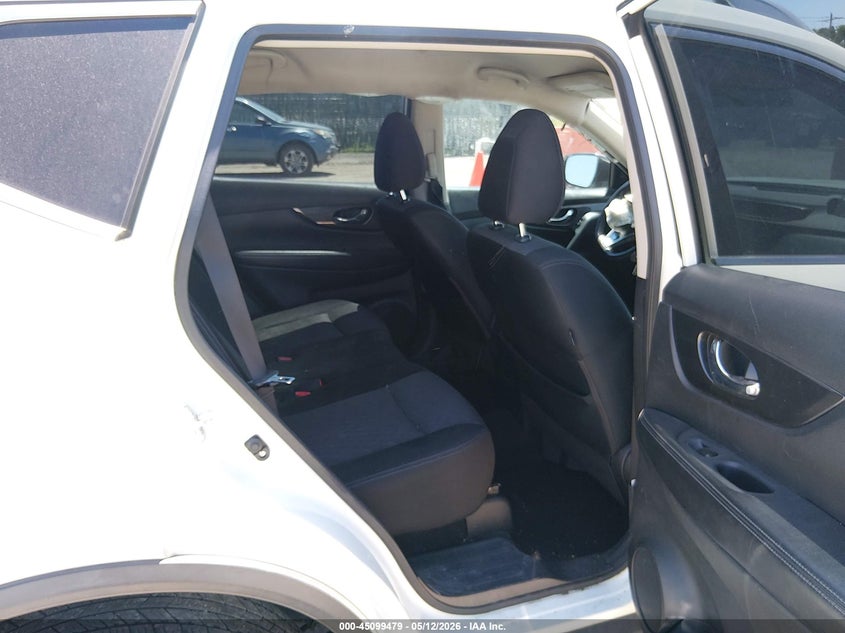 2017 Nissan Rogue VIN JN8AT2MT8HW153542 IAAI salvage auction — FRONT END, Salvage (Kansas), sold $950 on 2026-07-31 (photo 8)