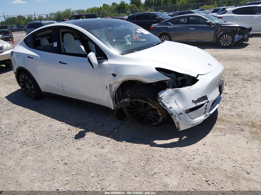 2022 Tesla Model y VIN 7SAYGDEF5NF522847 IAAI salvage auction — RIGHT FRONT, Salvage (Kentucky), sold $6,000 on 2026-07-24 (photo 1)