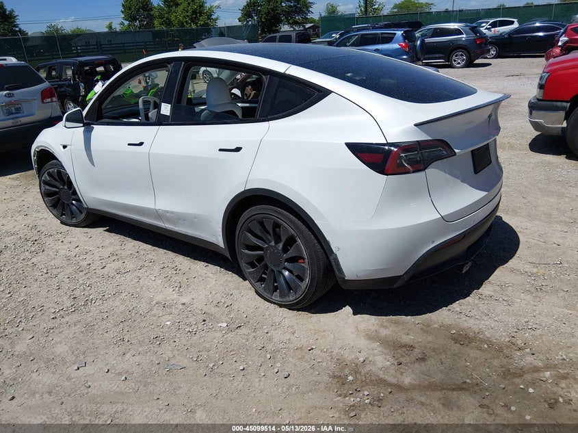 2022 Tesla Model y VIN 7SAYGDEF5NF522847 IAAI salvage auction — RIGHT FRONT, Salvage (Kentucky), sold $6,000 on 2026-07-24 (photo 3)