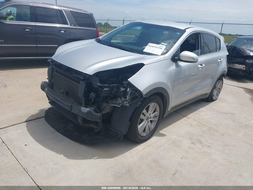 2018 Kia Sportage VIN KNDPM3AC4J7450434 IAAI salvage auction — FRONT & REAR, Wait Title, sold $1,850 on 2026-09-12 (photo 2)