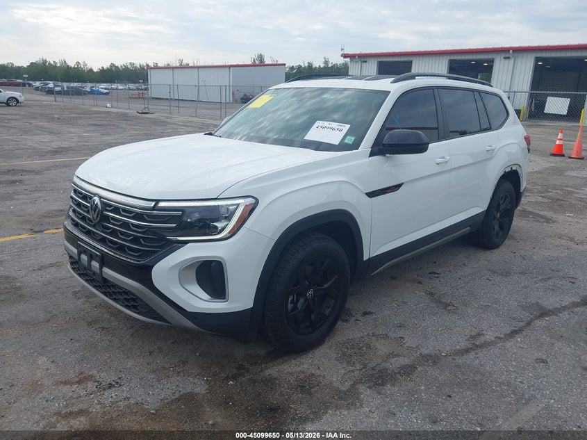 2025 Volkswagen Atlas VIN 1V2CR2CA2SC541490 IAAI salvage auction — REAR END, Rebuildable (Florida), sold $12,750 on 2026-07-29 (photo 2)