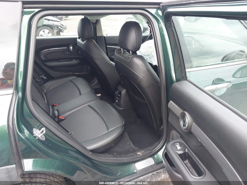 2017 Mini Clubman VIN WMWLU5C57H2C46291 IAAI salvage auction — FRONT END, Wait Title, sold $900 on 2026-08-13 (photo 8)