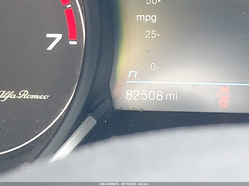 2021 Alfa romeo Stelvio VIN ZASPAKAN7M7D00687 IAAI salvage auction — RIGHT FRONT, Salvage Title, sold $525 on 2026-07-28 (photo 7)