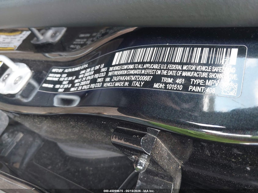 2021 Alfa romeo Stelvio VIN ZASPAKAN7M7D00687 IAAI salvage auction — RIGHT FRONT, Salvage Title, sold $525 on 2026-07-28 (photo 9)